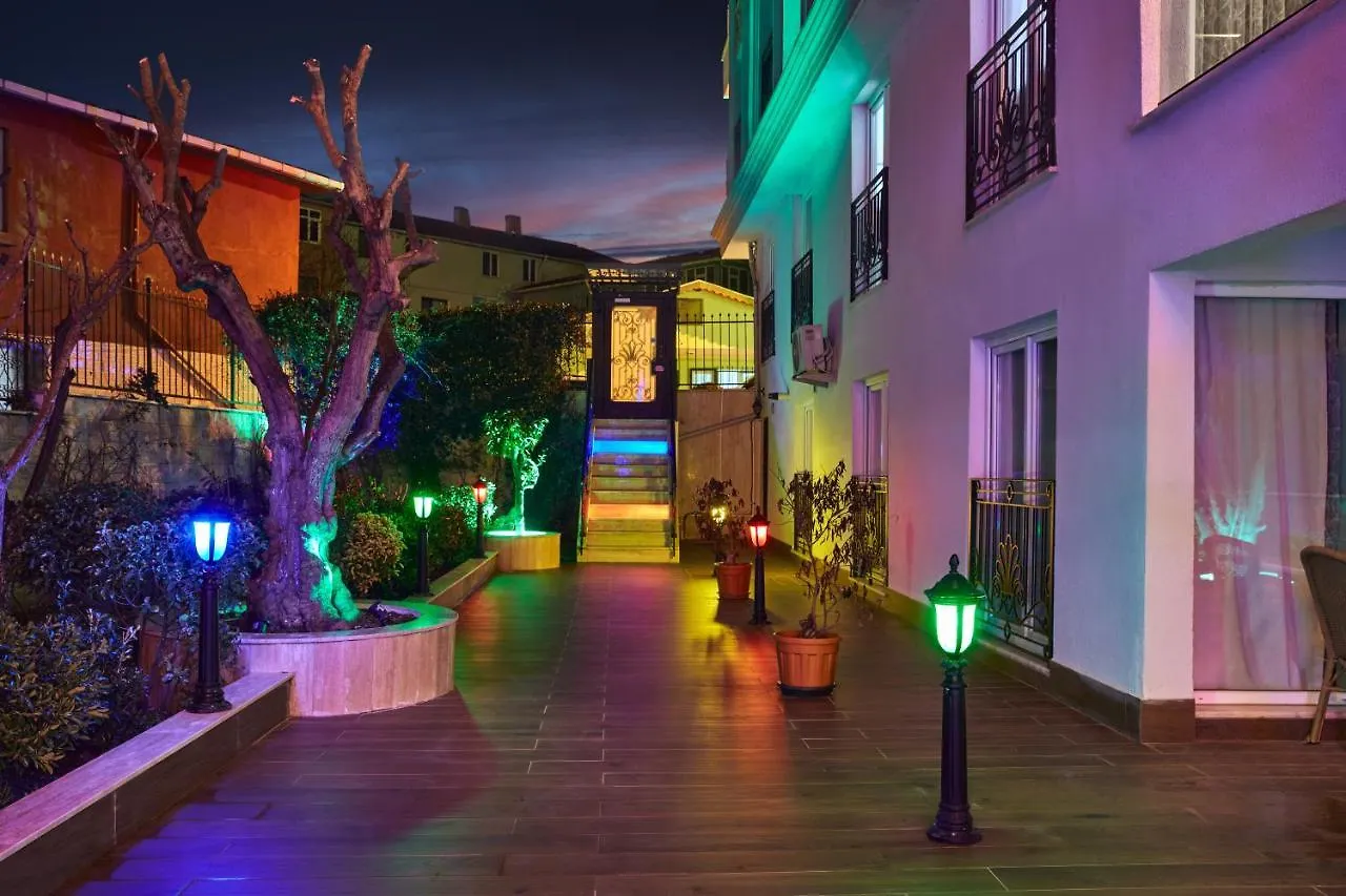 איסטמבול Tarabya Suites מלון דירות