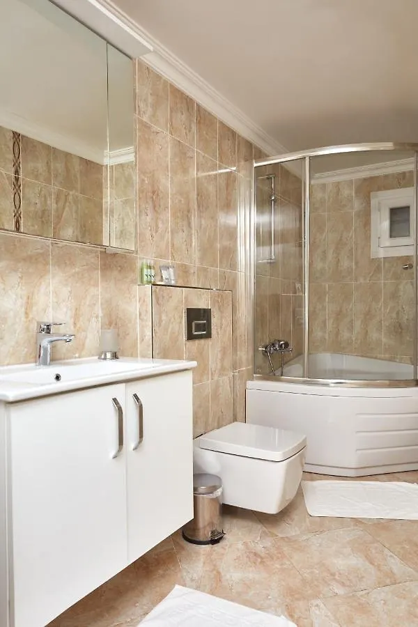 شقة فندقية اسطنبول Tarabya Suites
